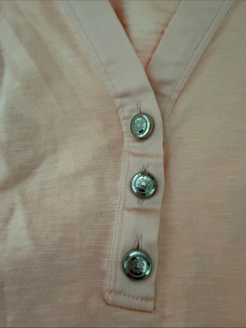 White House Black Market Light Pink V-Neck Buttoned Long Sleeve Top - Picture 4 of 10